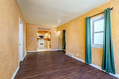 1123 S 14th Avenue, Wausau, WI 54401 - Photo 7