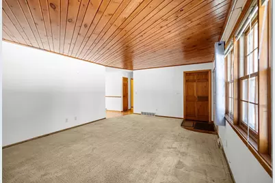 619 S 44th Avenue, Wausau, WI 54401 - Photo 15