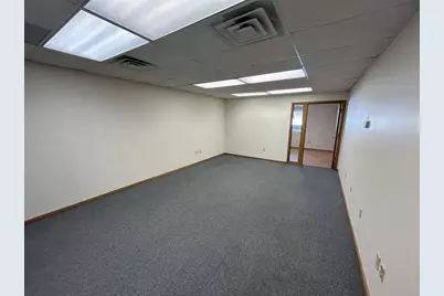 1820 Post Road #Unit 6, Plover, WI 54467 - Photo 11