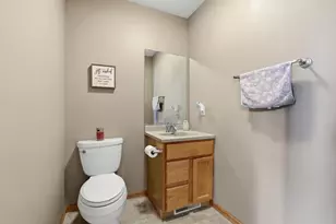 262 White Oak Ave, Plover, WI 54467 - Photo 17