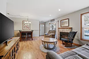 262 White Oak Ave, Plover, WI 54467 - Photo 7