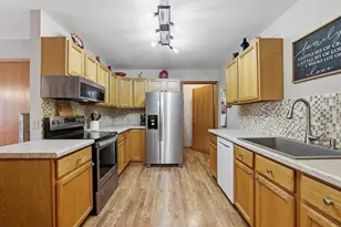 262 White Oak Ave, Plover, WI 54467 - Photo 13