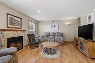 262 White Oak Ave, Plover, WI 54467 - Photo 11