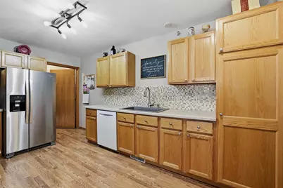 262 White Oak Avenue, Plover, WI 54467 - Photo 11
