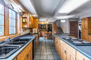 2180 Bluejay Ln, Kronenwetter, WI 54455 - Photo 15