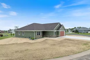 1507 Green Acres Dr, Marshfield, WI 54449 - Photo 3