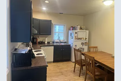 325 Washington Avenue, Stevens Point, WI 54481 - Photo 5