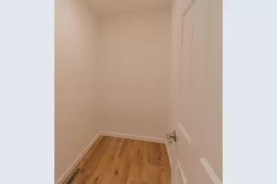 860 Torrey Pines Way, Plover, WI 54467 - Photo 13