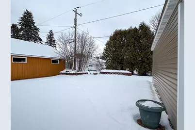 1241 S 11th Avenue, Wausau, WI 54401 - Photo 9