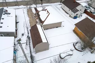 1241 S 11th Ave, Wausau, WI 54401 - Photo 17