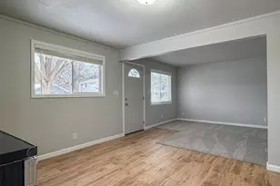 1241 S 11th Ave, Wausau, WI 54401 - Photo 25