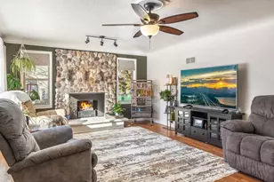 2800 River Dr, Plover, WI 54467 - Photo 7