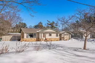 2800 River Dr, Plover, WI 54467 - Photo 3