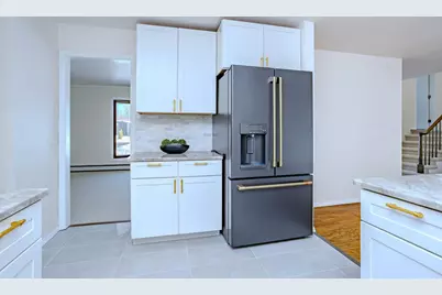 1528 Treder Avenue, Stevens Point, WI 54482 - Photo 9