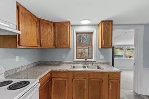 1016 Portage St, Stevens Point, WI 54481 - Photo 27