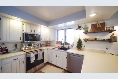 213 Greenwood Drive, Rothschild, WI 54476 - Photo 7