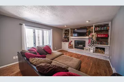 213 Greenwood Drive, Rothschild, WI 54476 - Photo 3