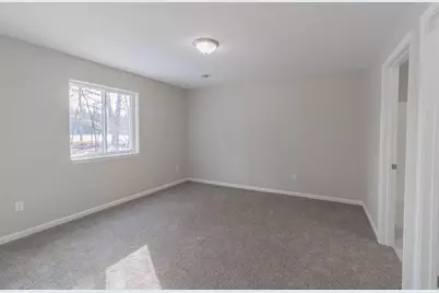 5573 Forest Creek Road, Stevens Point, WI 54482 - Photo 7