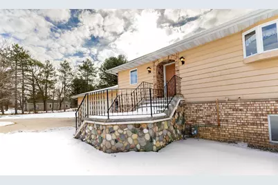 111 E South Street, Plainfield, WI 54966 - Photo 5