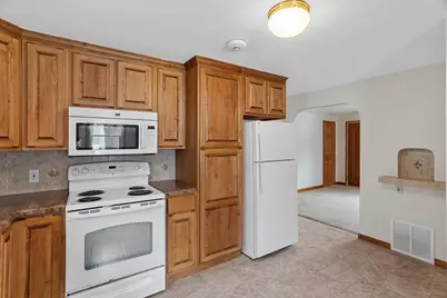 406 N Spruce Avenue, Marshfield, WI 54449 - Photo 11