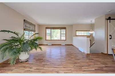 1225 Young Street, Wausau, WI 54403 - Photo 7