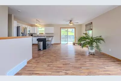1225 Young Street, Wausau, WI 54403 - Photo 9