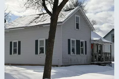 621 Humboldt Avenue, Wausau, WI 54403 - Photo 1