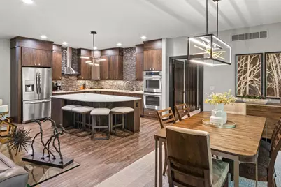 1855 Whitewater Cove, Plover, WI 54467 - Photo 11