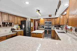 1307 N Wood Ave, Marshfield, WI 54449 - Photo 19