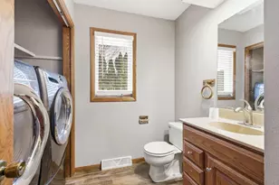 1307 N Wood Ave, Marshfield, WI 54449 - Photo 33