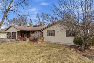 1307 N Wood Ave, Marshfield, WI 54449 - Photo 3