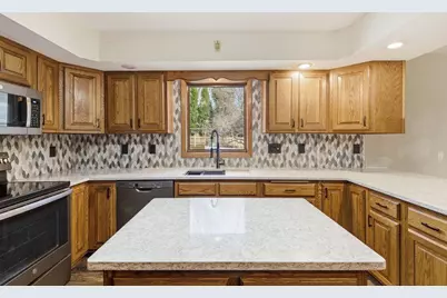 1307 N Wood Avenue, Marshfield, WI 54449 - Photo 25