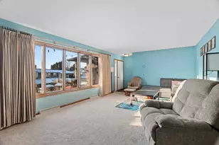 1307 N Wood Ave, Marshfield, WI 54449 - Photo 9