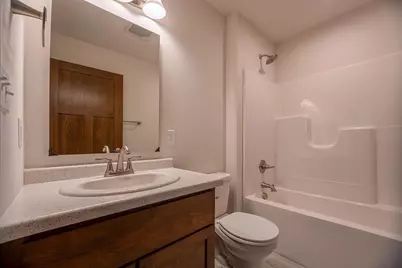 2200 S Cottonwood Avenue, Marshfield, WI 54449 - Photo 25