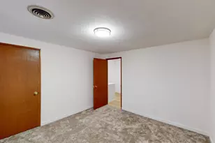 609 N 2nd St, Colby, WI 54421 - Photo 29