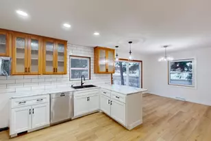 609 N 2nd St, Colby, WI 54421 - Photo 23