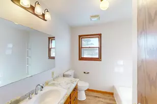 220 W Pine St, Abbotsford, WI 54405 - Photo 33