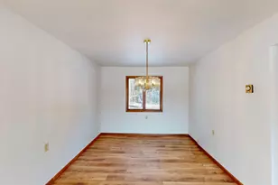 220 W Pine St, Abbotsford, WI 54405 - Photo 17