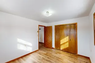 220 W Pine St, Abbotsford, WI 54405 - Photo 37