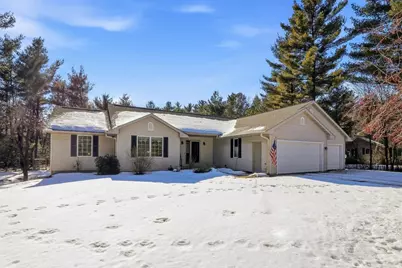 4520 Black Forest Drive, Wisconsin Rapids, WI 54494 - Photo 5