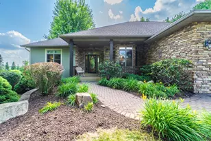 316 Independence Ln, Wausau, WI 54403 - Photo 3