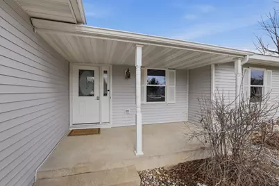 4930 Fieldstone Drive, Plover, WI 54467 - Photo 3