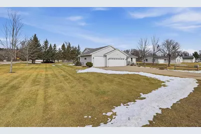 4930 Fieldstone Drive, Plover, WI 54467 - Photo 45