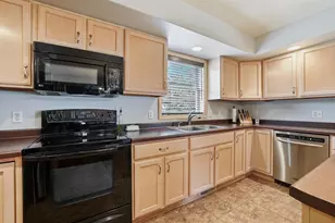 4930 Fieldstone Dr, Plover, WI 54467 - Photo 13