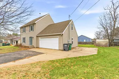 465 Shady Lane, Wisconsin Rapids, WI 54494 - Photo 11