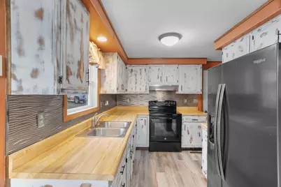 508 Hemlock Street, Marathon, WI 54448 - Photo 7