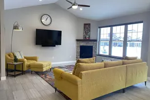 1808 Green Vistas Dr, Wausau, WI 54403 - Photo 3