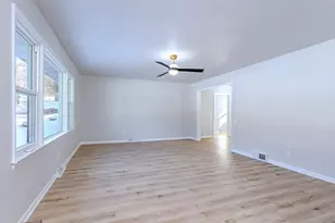 819 Winton St, Wausau, WI 54403 - Photo 5