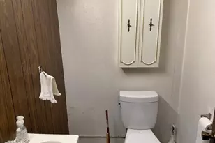 521 N Auburn Ave, Marshfield, WI 54449 - Photo 15