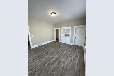 310 S 4th Avenue, Wausau, WI 54401 - Photo 17